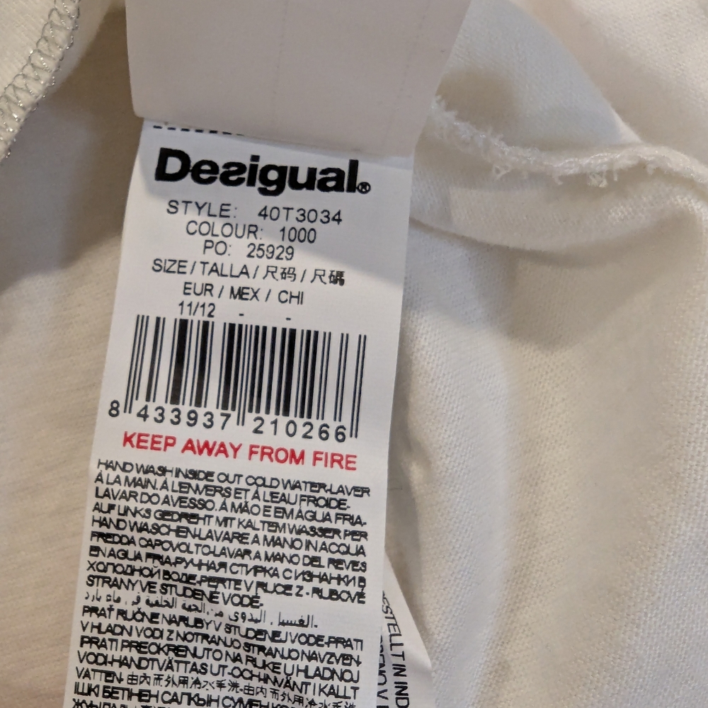 Desigual Cotton Multilingual Label - Picture 9 of 11